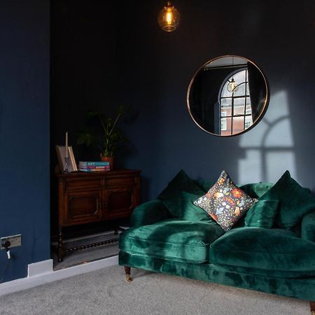 Stylish Jewellery Quarter Apartment Sleeps 4 Бирмингем Экстерьер фото