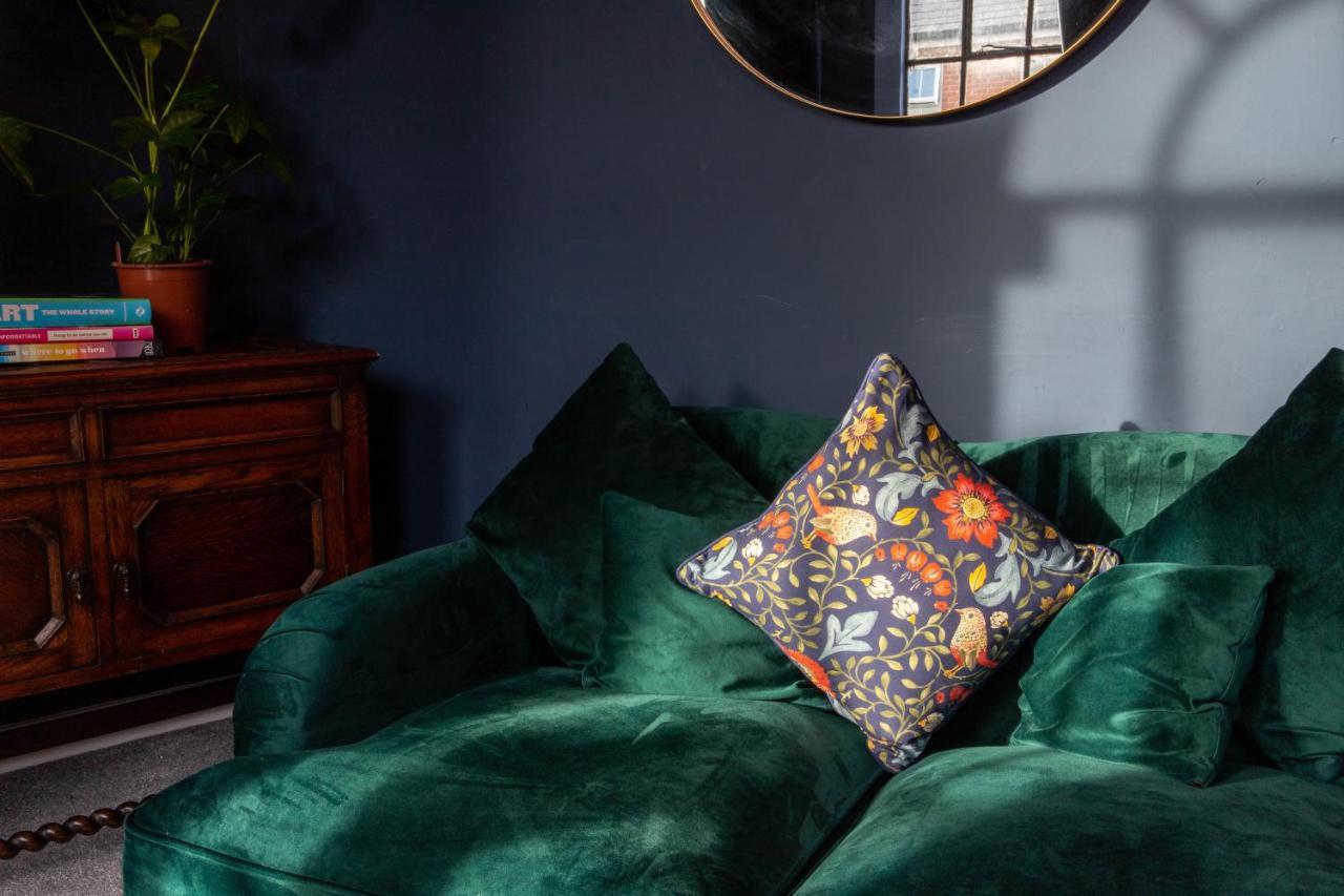 Stylish Jewellery Quarter Apartment Sleeps 4 Бирмингем Экстерьер фото