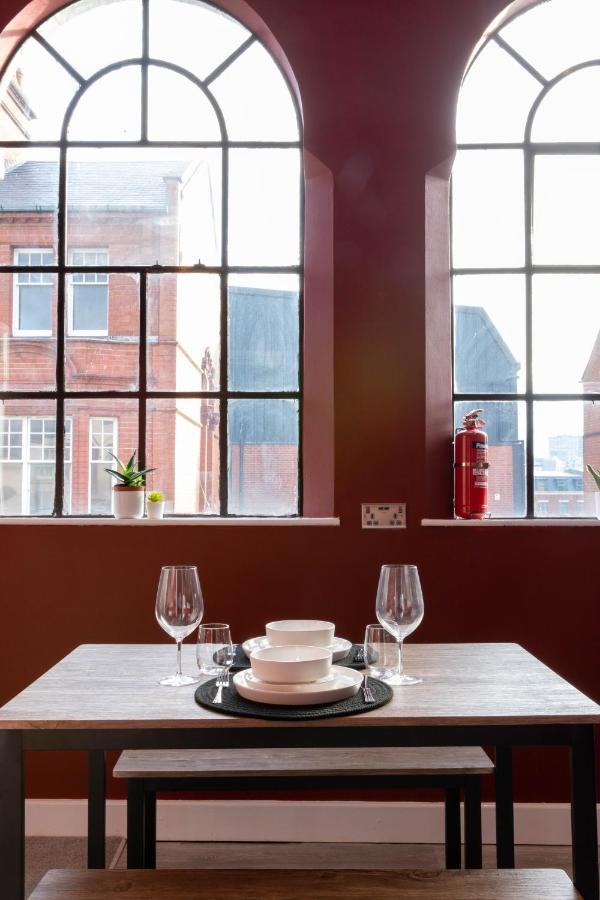 Stylish Jewellery Quarter Apartment Sleeps 4 Бирмингем Экстерьер фото