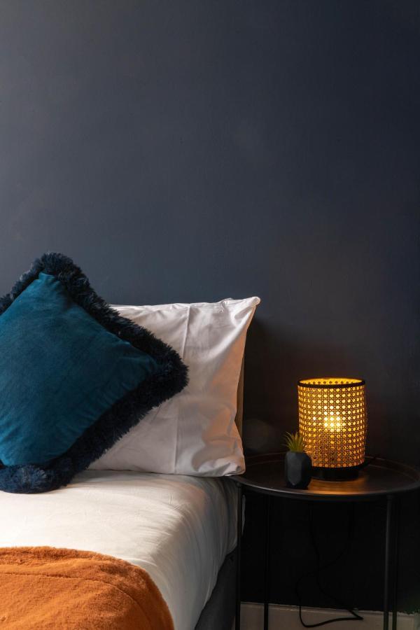 Stylish Jewellery Quarter Apartment Sleeps 4 Бирмингем Экстерьер фото